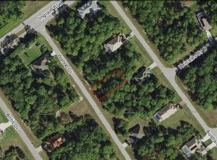 110 Wahoo Dr, Rotonda West, FL 33947