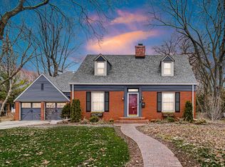 2139 Ridgewood St, Highland, IN 46322