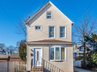 5 George St, Clifton, NJ 07011