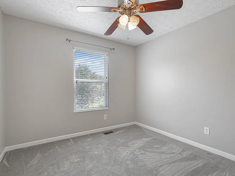 4392 Greensbury Dr — Photo 53