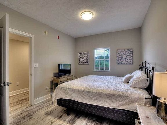 4th image of 820 Golf View Blvd Unit 2204