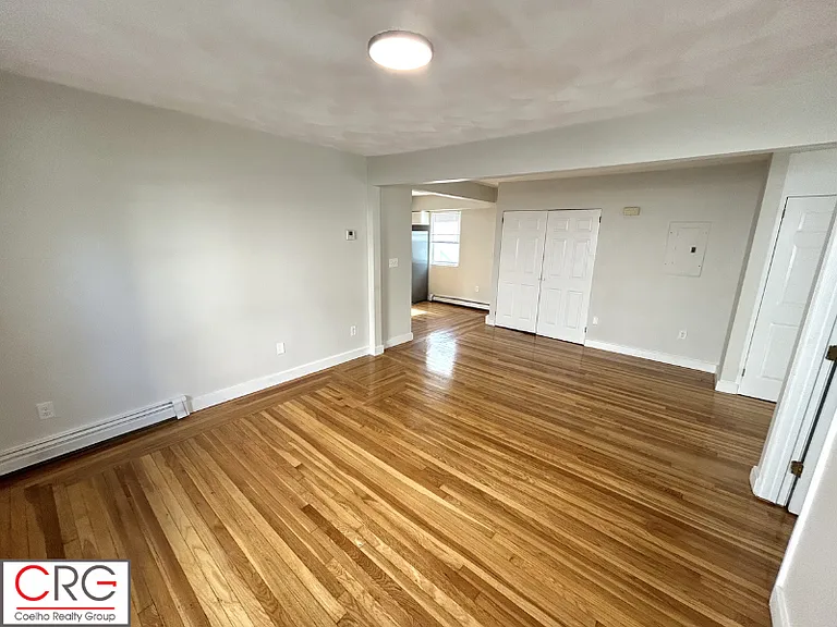 21 Medford St #2 — Photo 5