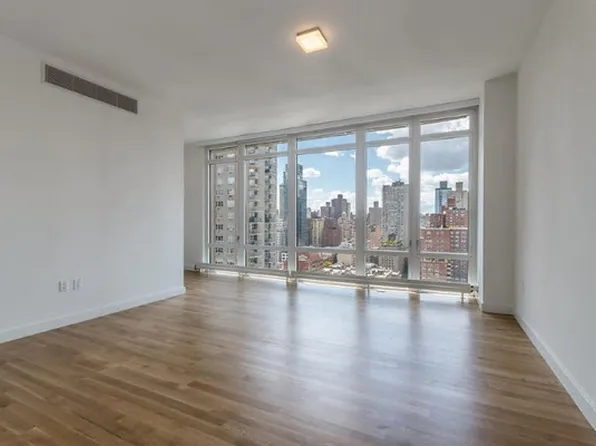 501 East 74th Street image 20 of 23