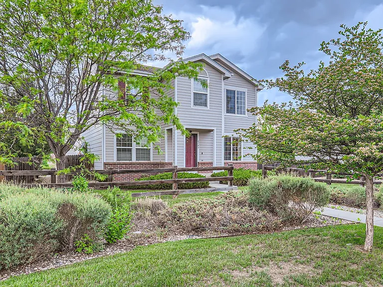 6745 Brittany Dr — Photo 1