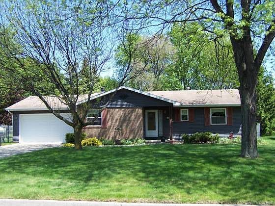 1st image of 2464 Gatesboro Dr W