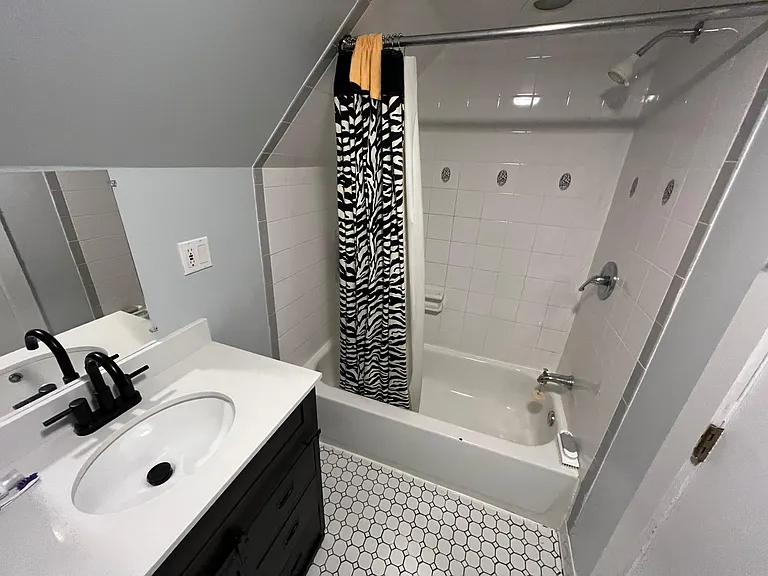 557 Mifflin Ave #3 — Photo 7