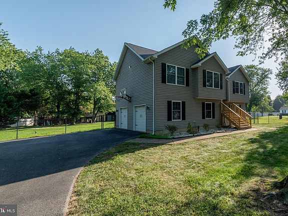2nd image of 29734 Allen Rd