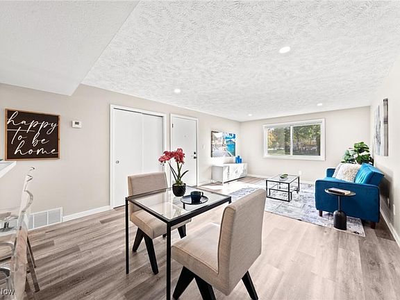 3rd image of 1673 Southbend Dr #11293389