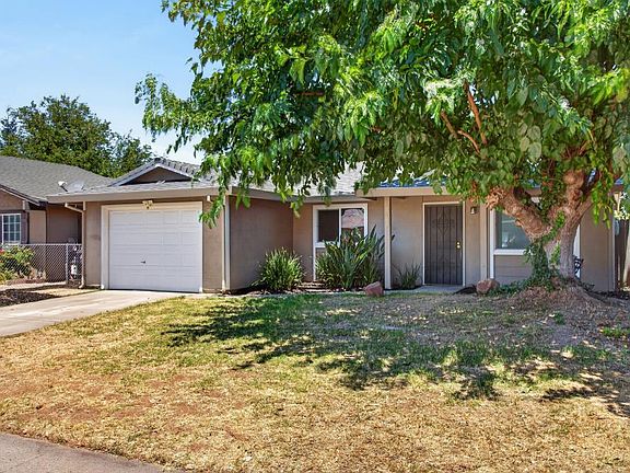 3rd image of 8783 El Toreador Way