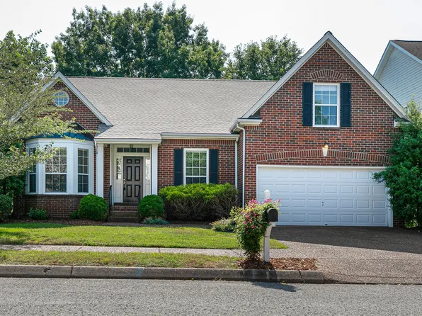 320 Cannonade Cir, Franklin, TN 37069