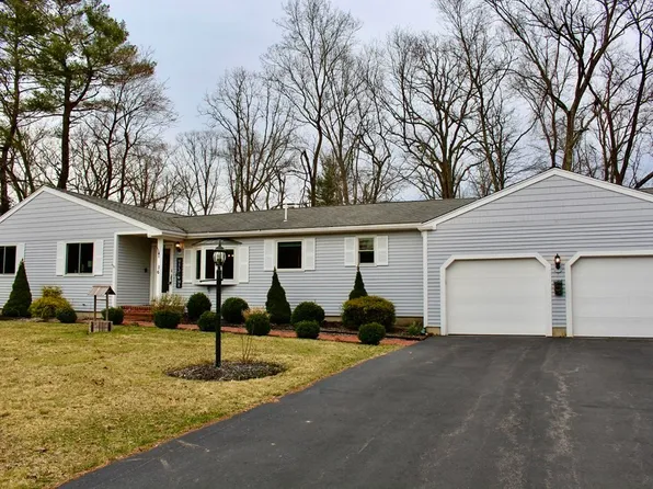 36 Harvestwood Dr, West Bridgewater, MA 02379