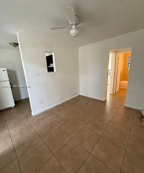 2554 NW 14th St #3 — Photo 8