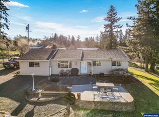 5953 Davis Creek Rd NE, Silverton, OR 97381