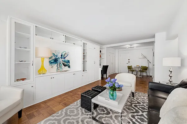 305 East 72nd Street #3FS in Lenox Hill, Manhattan | StreetEasy