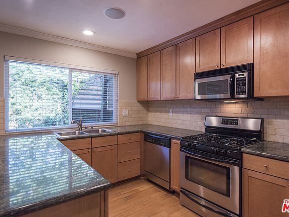 5th image of 13004 Lull St