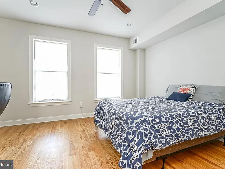 2332 Ellsworth St — Photo 19