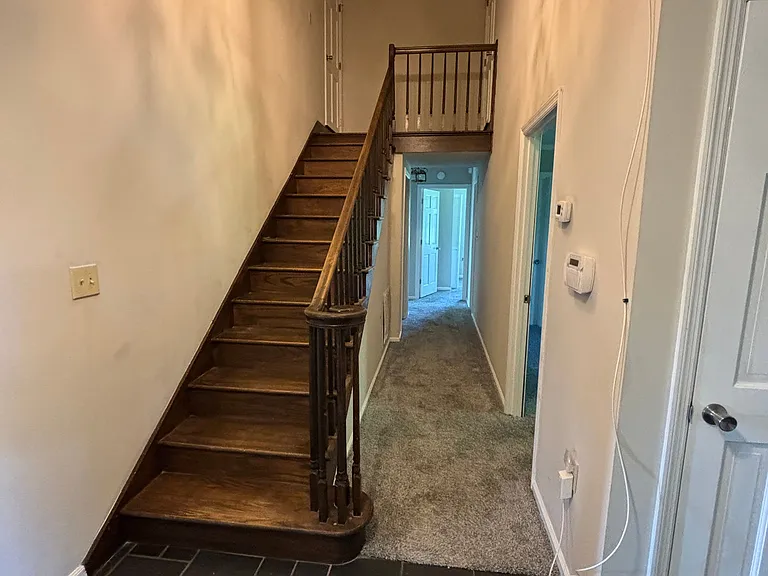 985 Pineland Ave — Photo 5