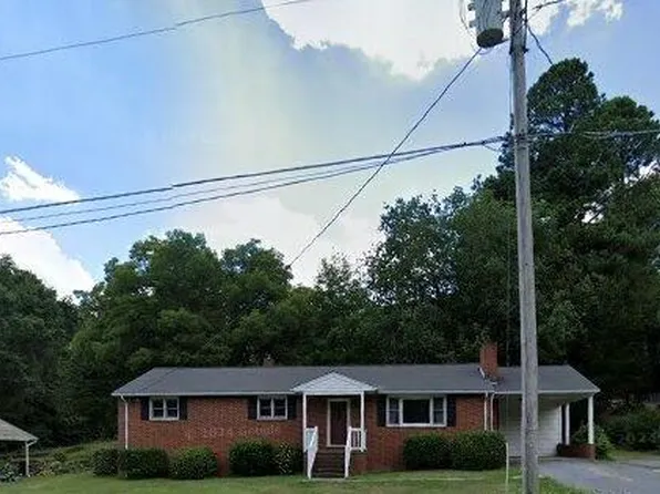 1222 Pepperidge Rd, Asheboro, NC 27205