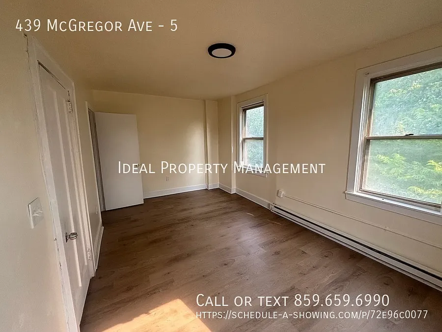 439 McGregor Ave #5 — Photo 2