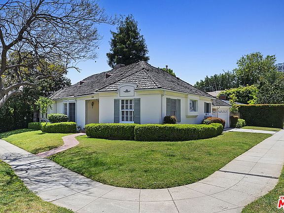 2nd image of 1239 Holmby Ave