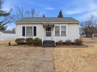 955 23rd Ave, Rock Island, IL