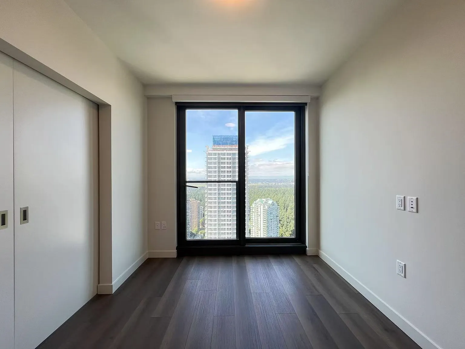 1 bed, 453 sqft, $2,200 — Photo 4
