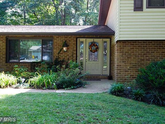 5th image of 349 Stonehouse Dr