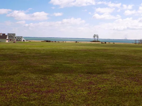 10 Corbin Hall Ln, Horntown, VA 23395