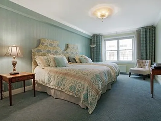 Sold by Corcoran | media 13