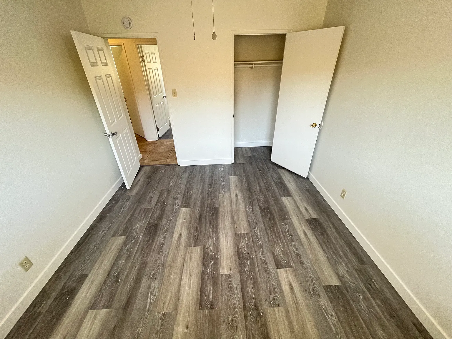 3 bed, 768 sqft, $2,000 — Photo 3