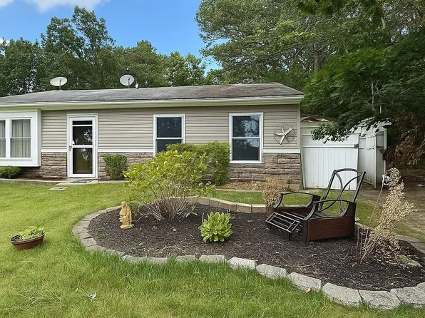 102 Barnegat Blvd S, Barnegat, NJ 08005