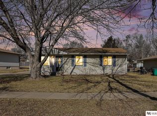 1616 Hartley St, Lincoln, NE 68521