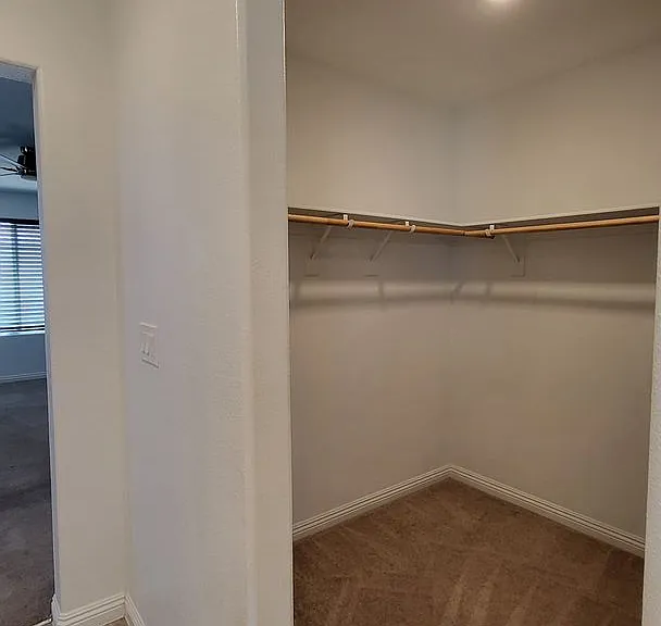 3807 E Summit Ave — Photo 38