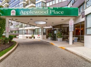 1333 Bloor St, Mississauga, ON