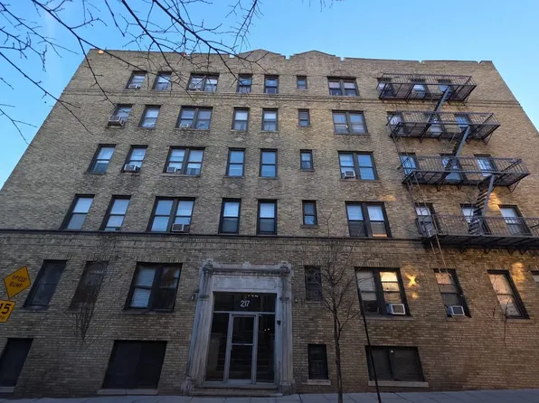 217 44th Street image 14 of 14