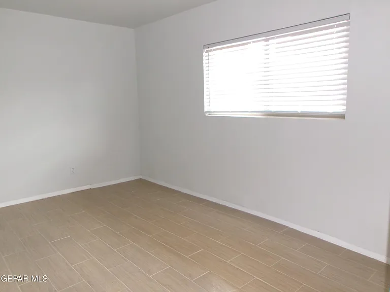 5649 Cory Dr #B — Photo 2