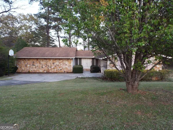 2356 Fieldstone Dr SE, Conyers, GA 30013