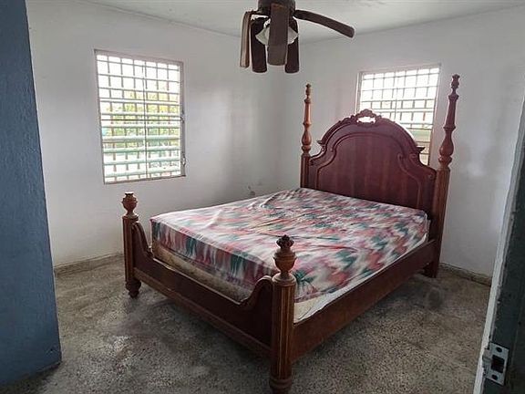 4th image of 62 Criatobal Colon Br