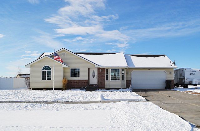 1st image of 2095 N Viola Dr