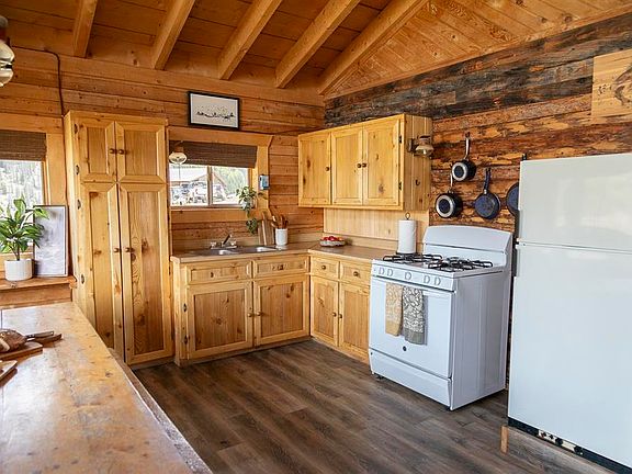 4th image of 1001 CR 17 #Willow Cabin