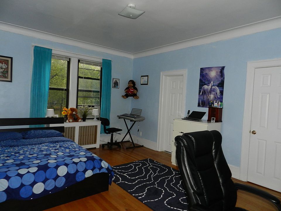 1st image of 107 Kensington Ave #307