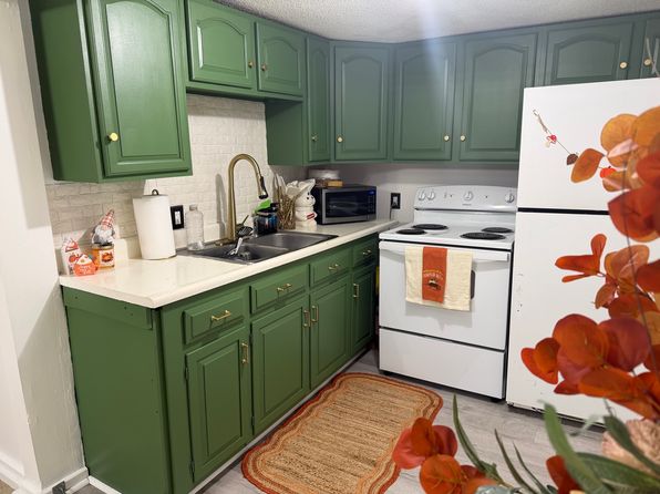 116-120 William St #2R