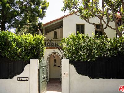 1982 N Normandie Ave, Los Angeles, CA, 90027