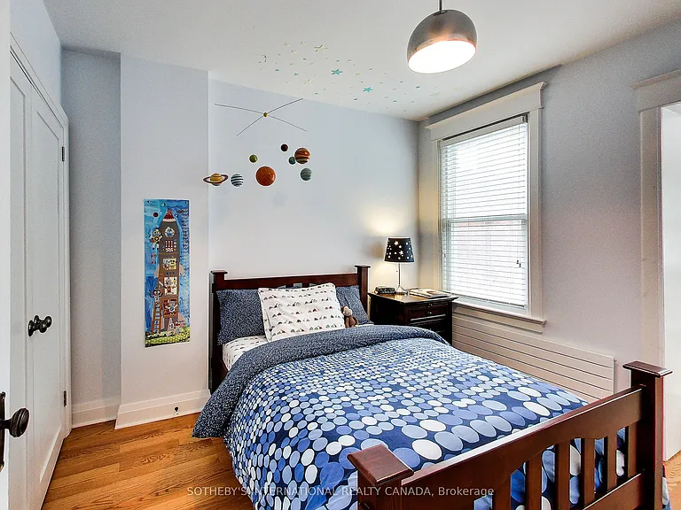 114 Westmount Ave — Photo 16