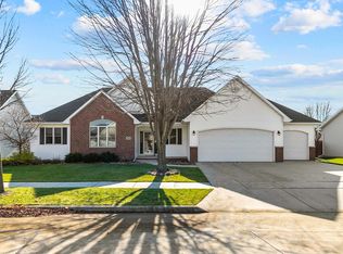 3137 Gazebohill Rd, Appleton, WI 54913