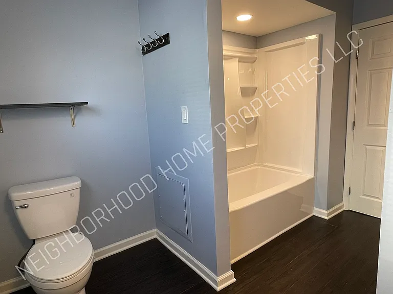 2450 Gerald Ave — Photo 26