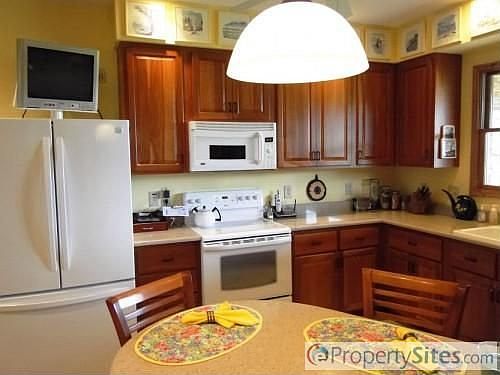 5th image of 1122 Callaway Springs Dr