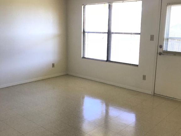 5th image of 2231 Saint Francis Ct
