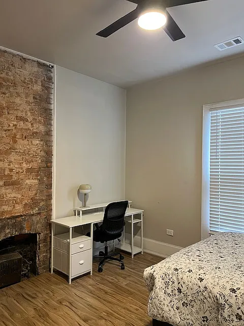 4 bed, 2800 sqft, $1,150 — Photo 3