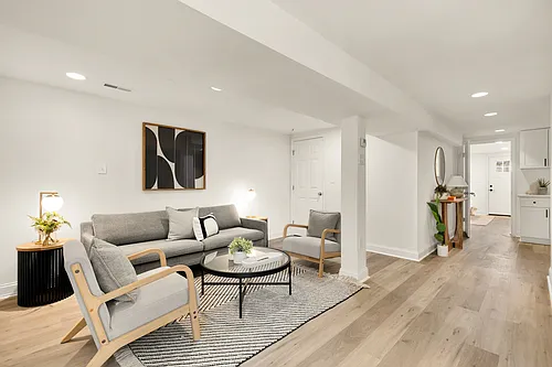 807 Jefferson St NW #1 Photo 1